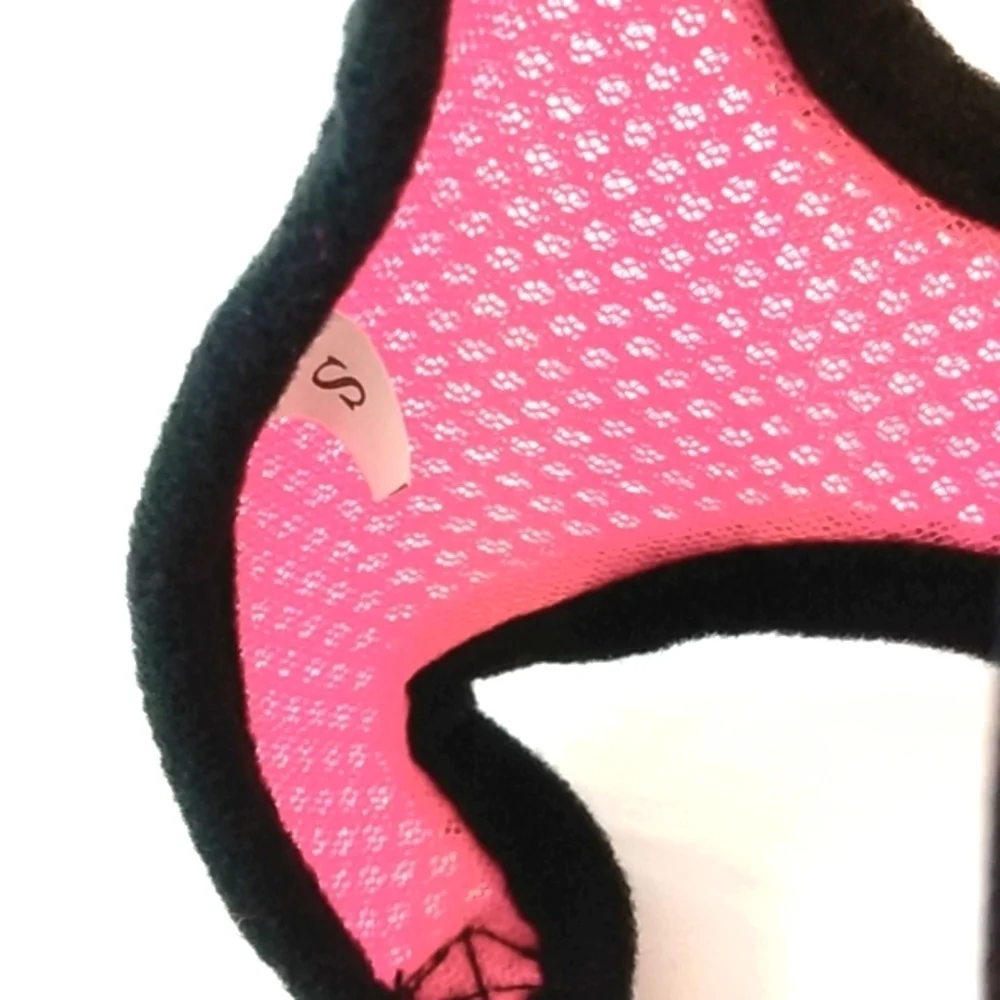SMALL PET HARNESS VEST WITH LEASH PINK & BLACK SIZE SMALL NWT